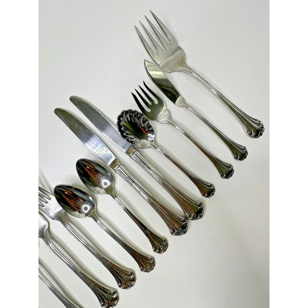 Reed & Barton REGINE Stainless Flatware Replacement Set 13 Dinner Fork Serving